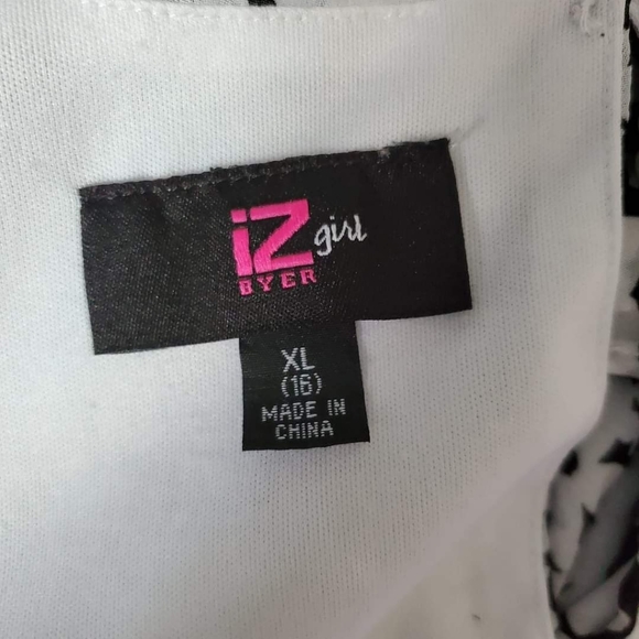 IZ BYER Blouse (Juniors) - Picture 5 of 5